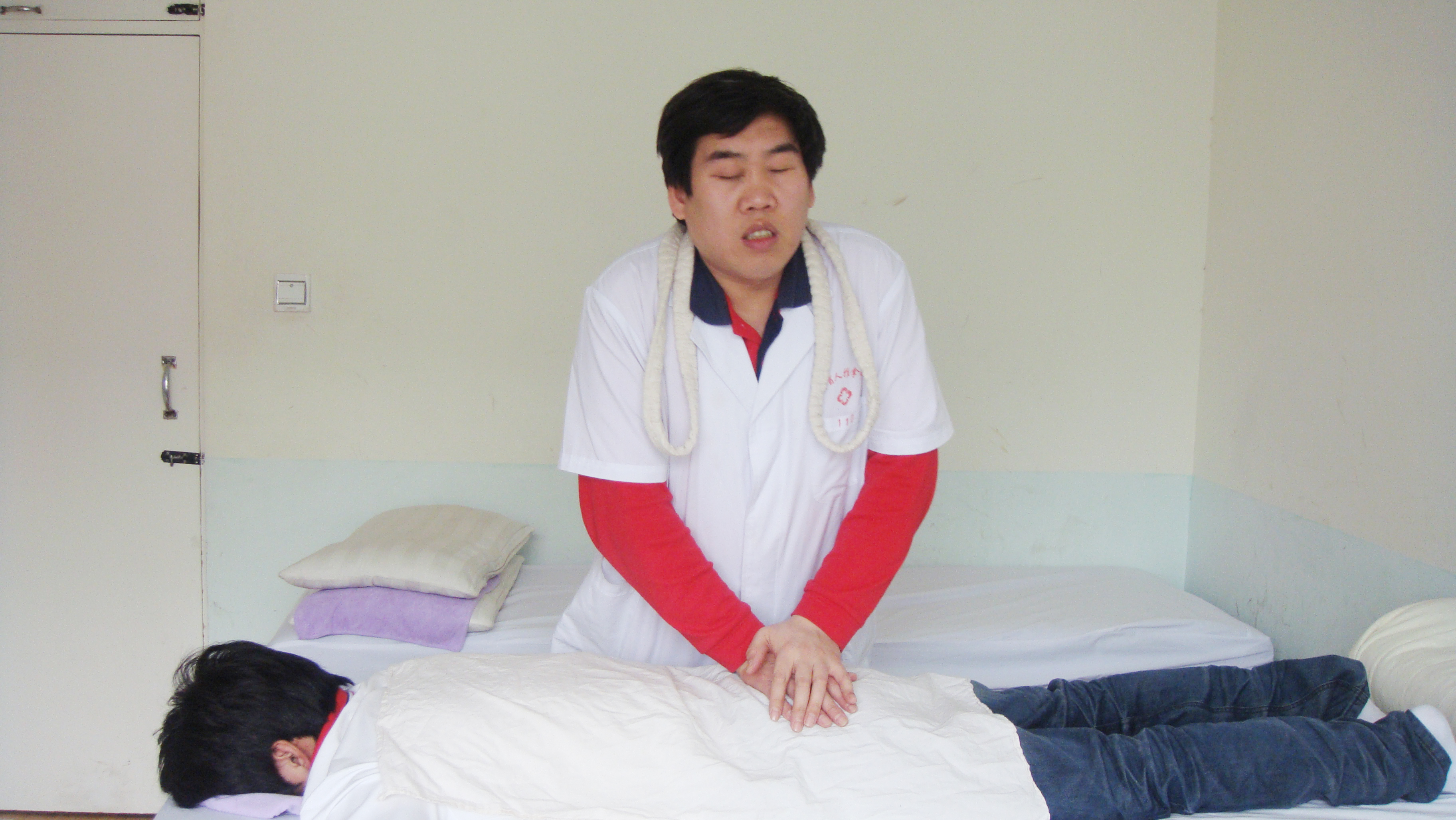 按摩师4.jpg